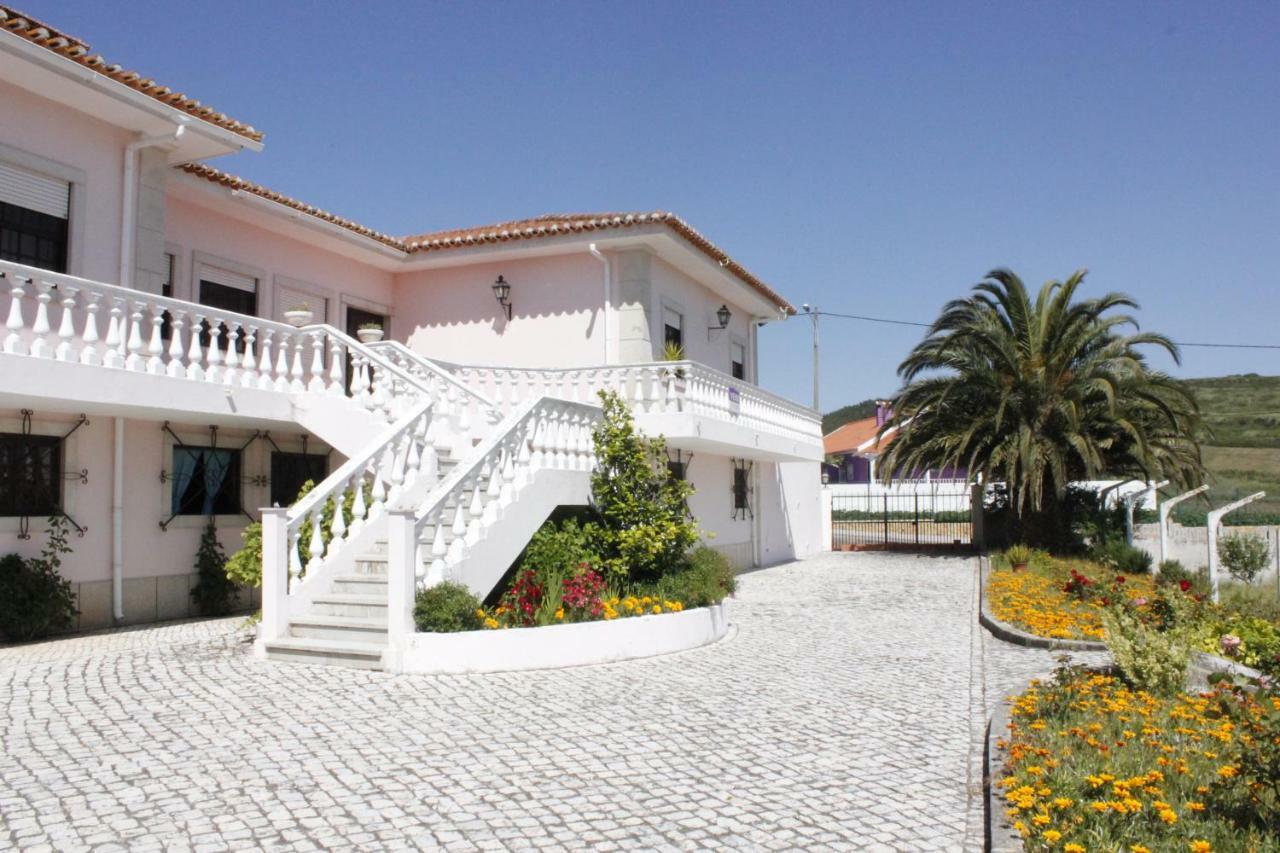 Domestival Vila Verde dos Francos ภายนอก รูปภาพ